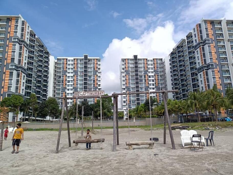 Timurbay Seafront Residence By Ozzy Azizi Kuantan Exteriér fotografie